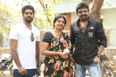 gaddam gang,rajasekhar,jeevitha,santhosh,acchu  ''గడ్డం గ్యాంగ్'' రిలీజ్ కు సిద్ధం..!